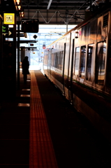 別れの4番ホーム