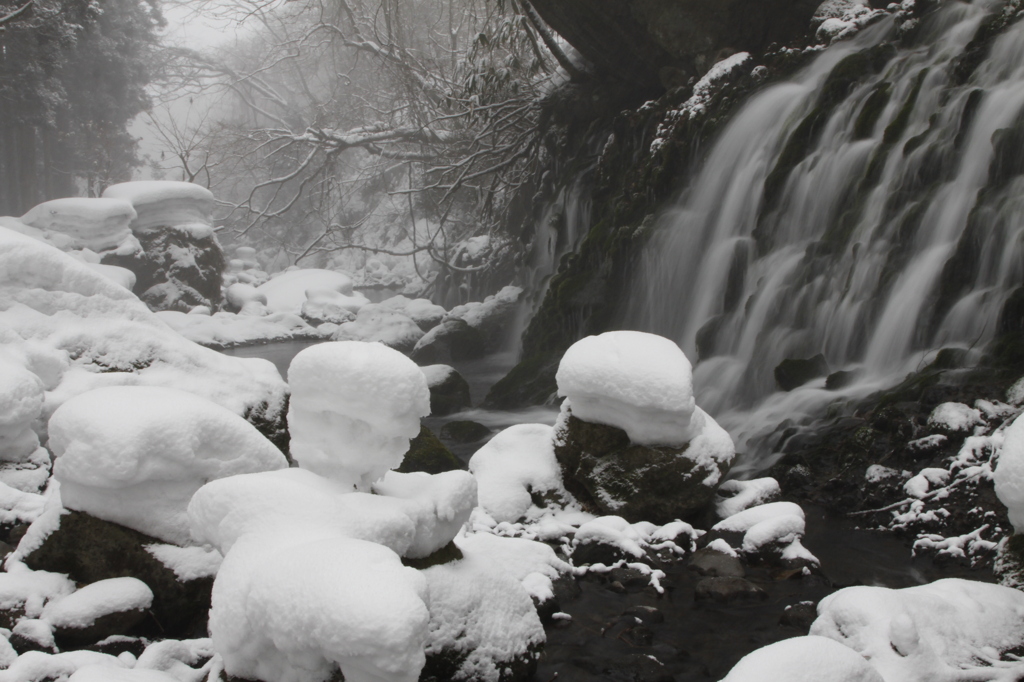 冬の元滝１
