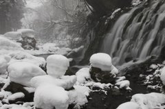 冬の元滝１