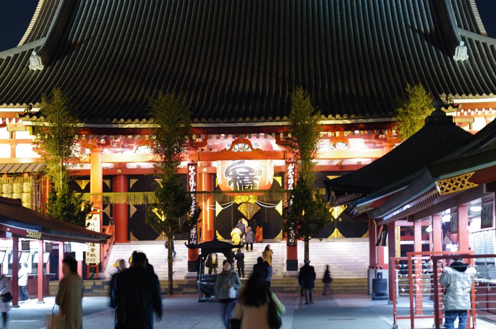 夜の浅草寺②
