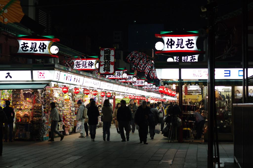 夜の浅草寺③