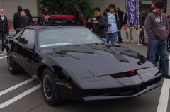 KNIGHT 2000