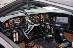 KNIGHT 2000 コクピット