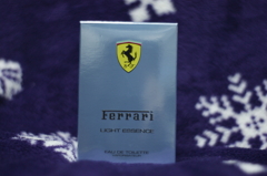フェラーリ　ライトエッセンス 1
