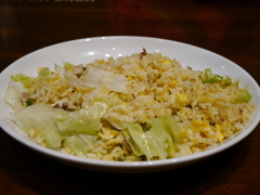 紅虎餃子房のレタスチャーハン