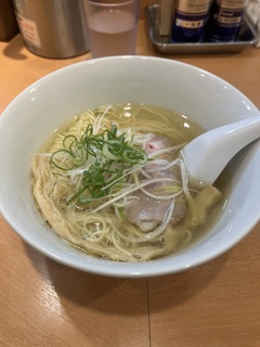 池袋林田の塩ラーメン