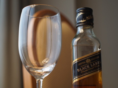 飲む準備