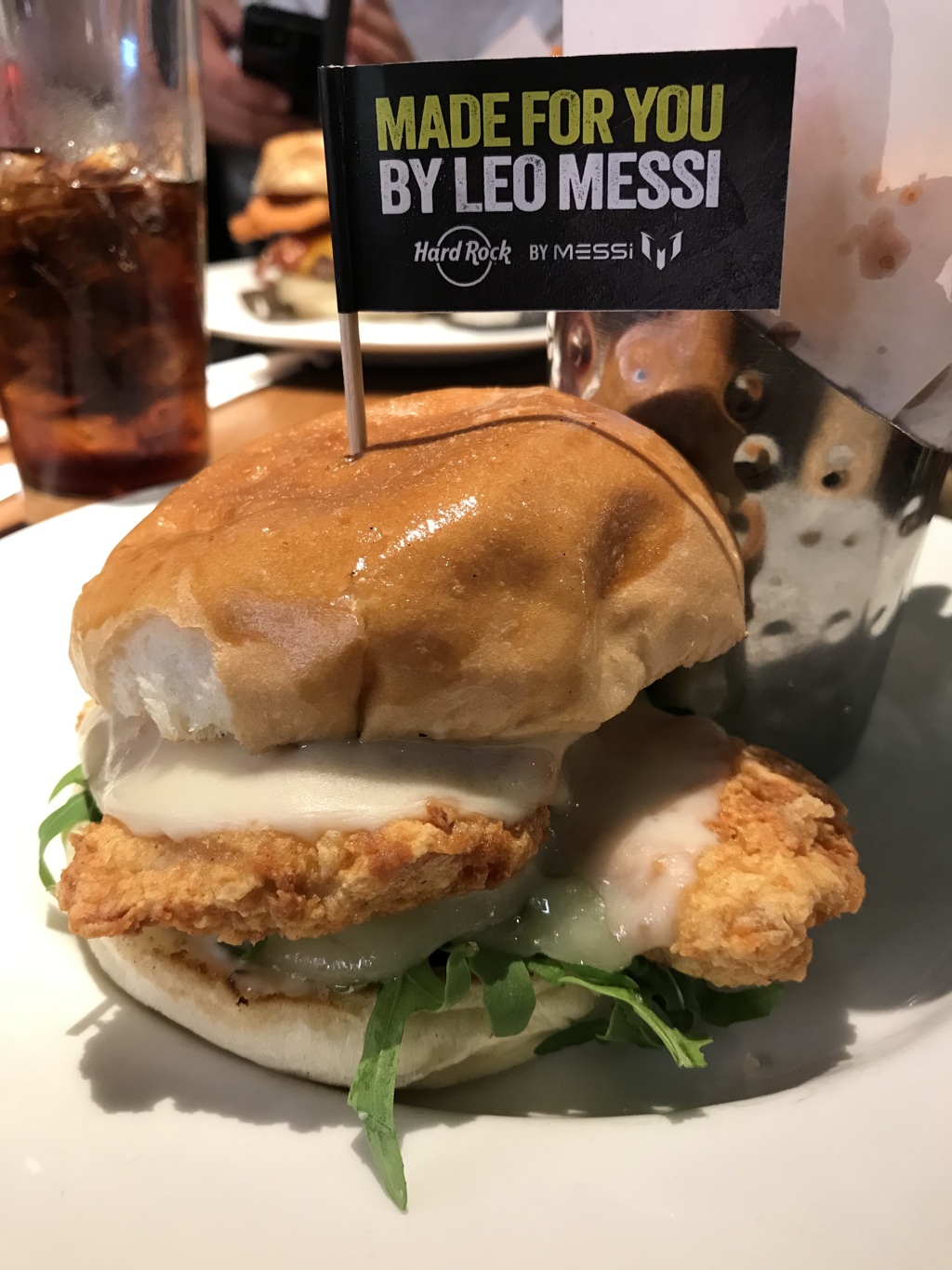 メッシバーガー