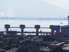 水門と諏訪湖