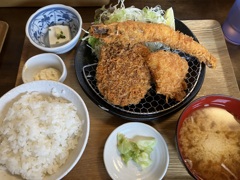 多摩霊園エビフライメンチカツヒレカツランチ