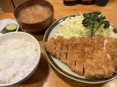 大森のとんかつ定食