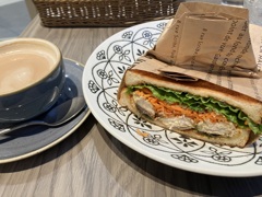 Aline cafe のサバサンド