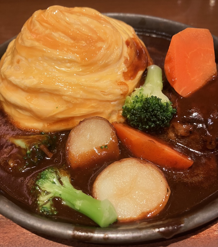 ハンバーグとオムライス