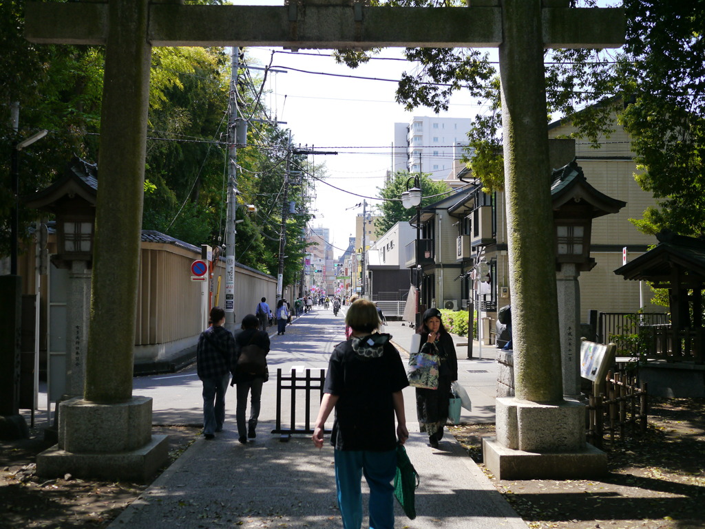 布多天神社