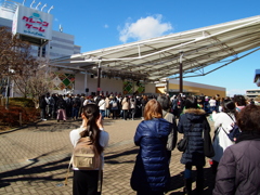 昭島の人だかり