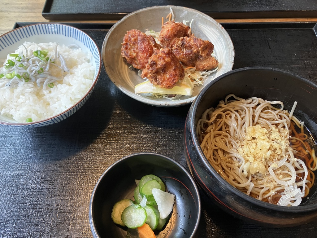蕎麦と唐揚げ