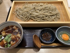 調布の豚肉つけ蕎麦