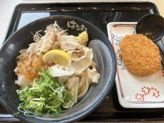 はなまるうどんの冷やし豚しゃぶうどん