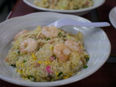 武蔵野台中華屋のエビチャーハン