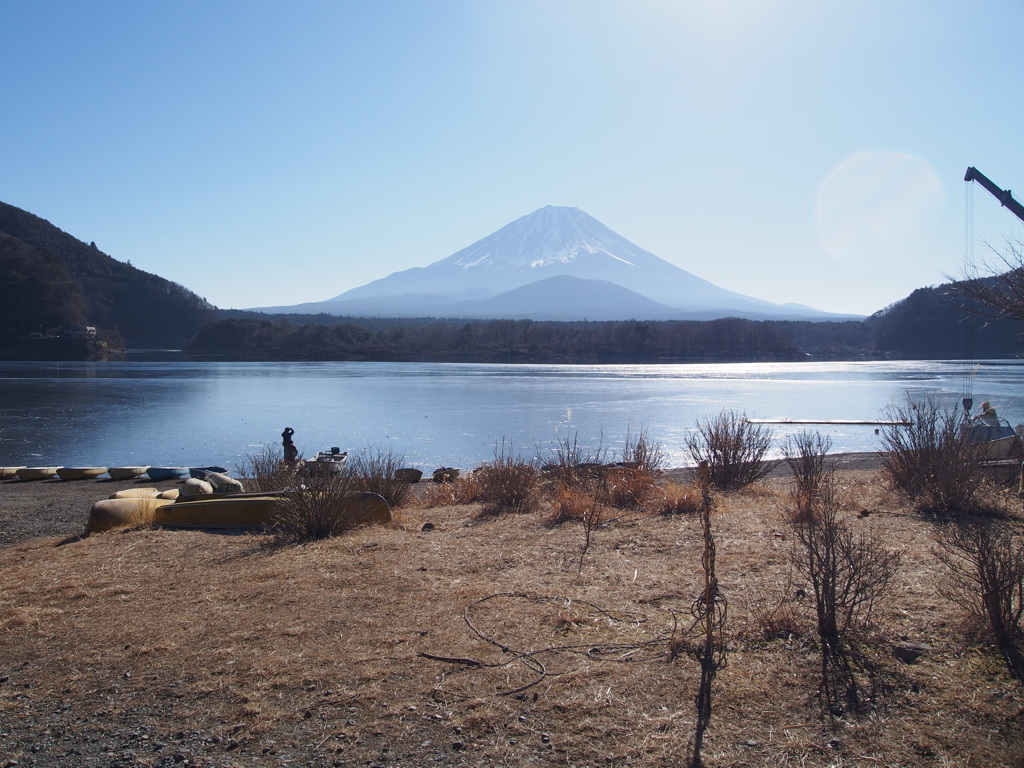 精進湖からの富士山