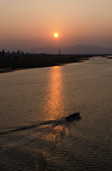 阿波しらさぎ大橋から望む夕日