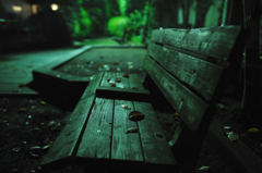 green bench