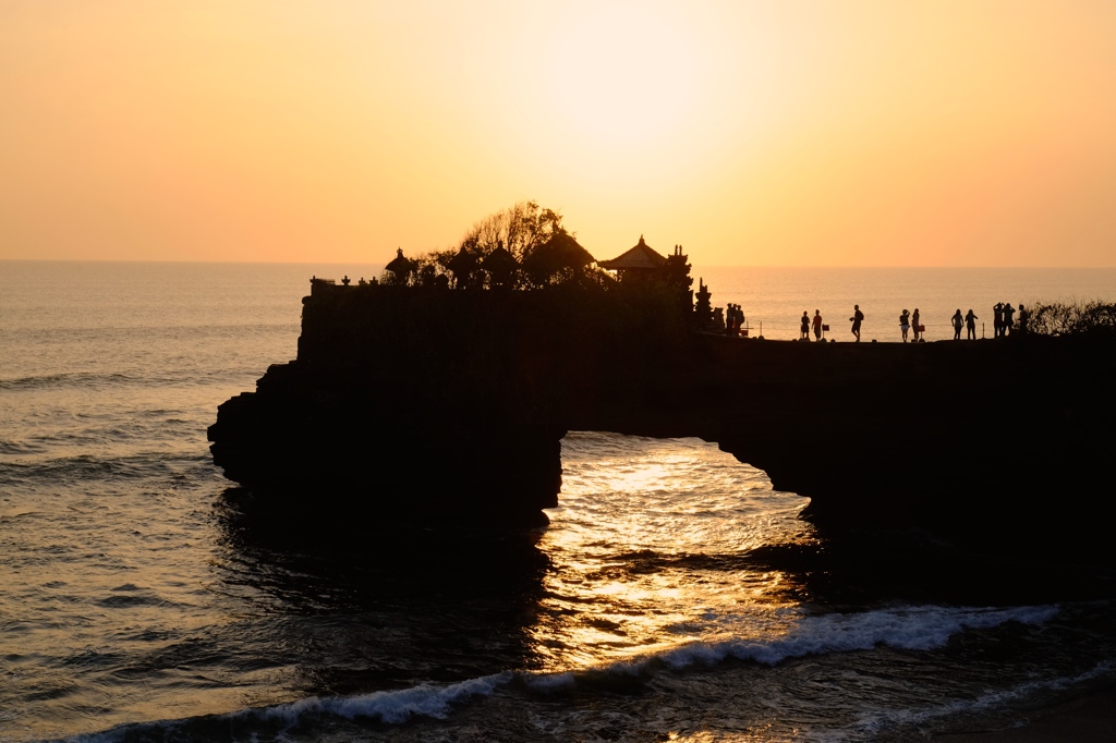 バリ島　タナロット寺院