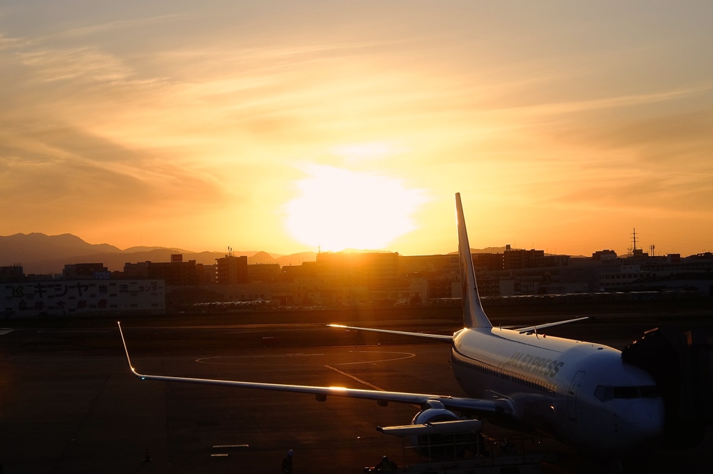 福岡空港夕景-2