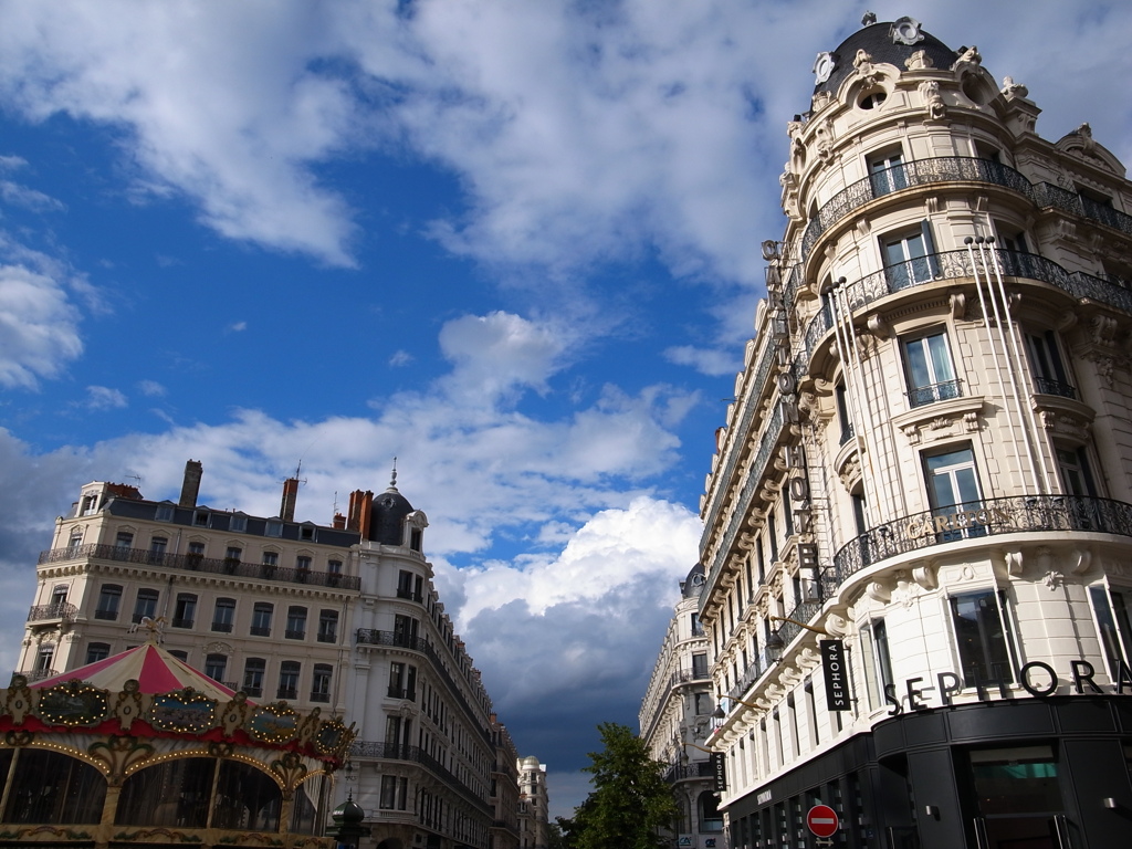 フランスの青空