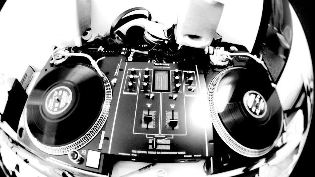 Turn table