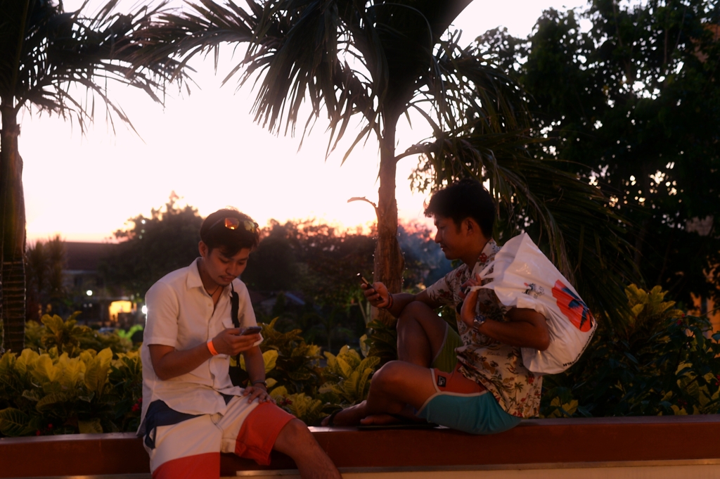 Sunset boys