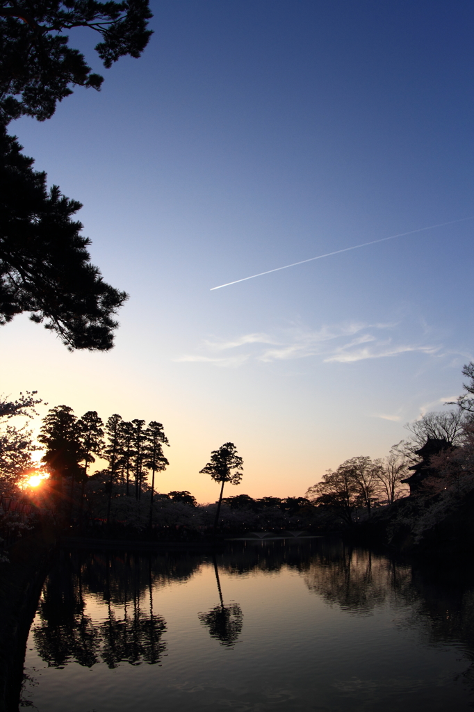夕暮れ時の高田公園