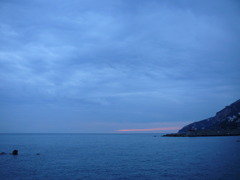 曇りがちな夕方