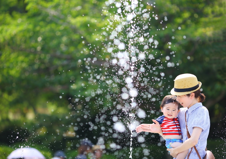 初めての水遊び