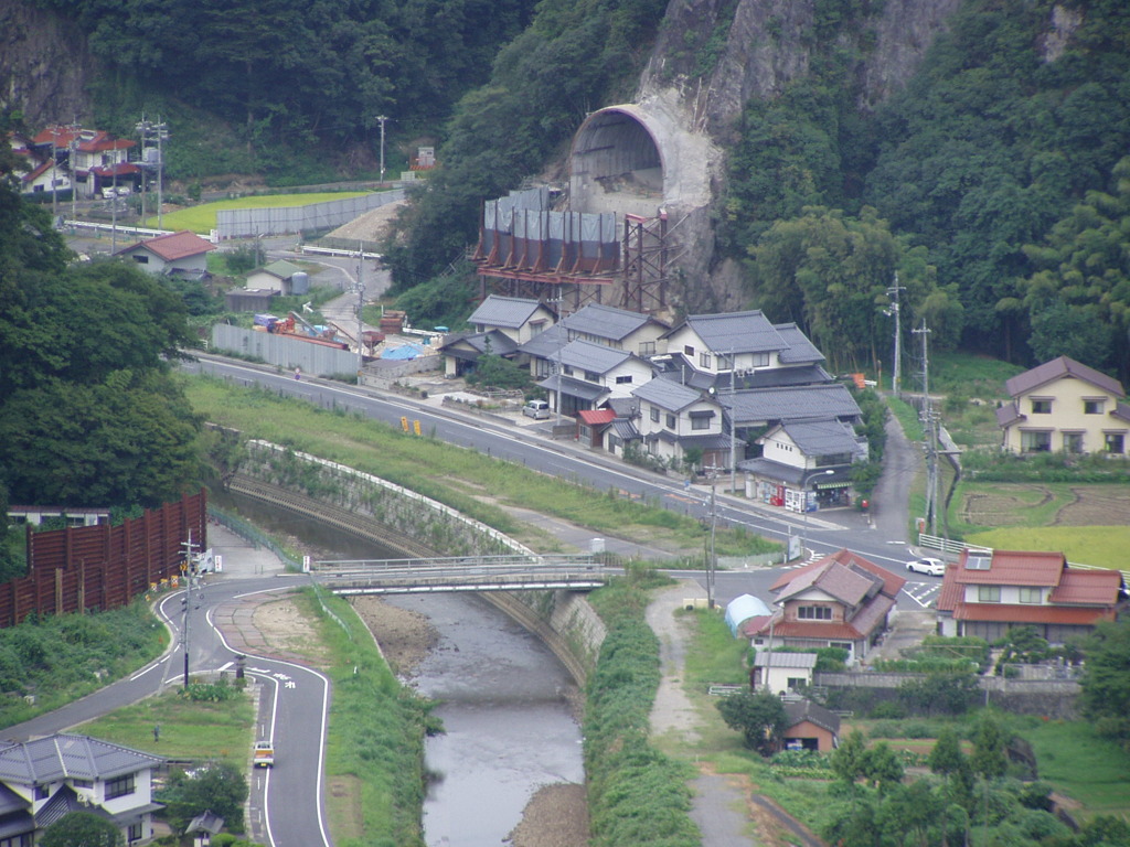 高速道路工事中