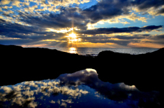 冬の海と空