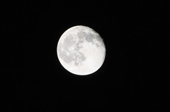 微満月
