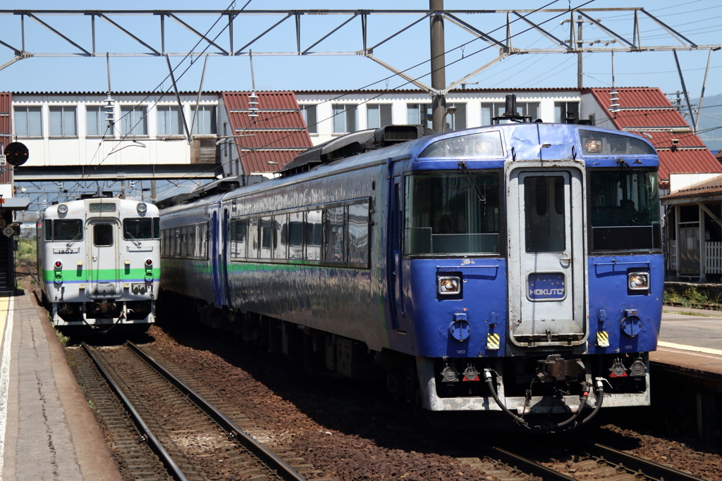 183系