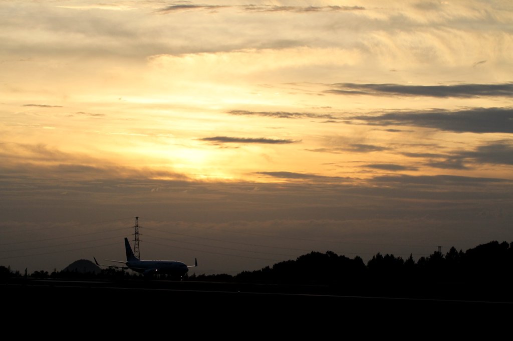 夕刻の高松空港　1