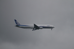B777-300