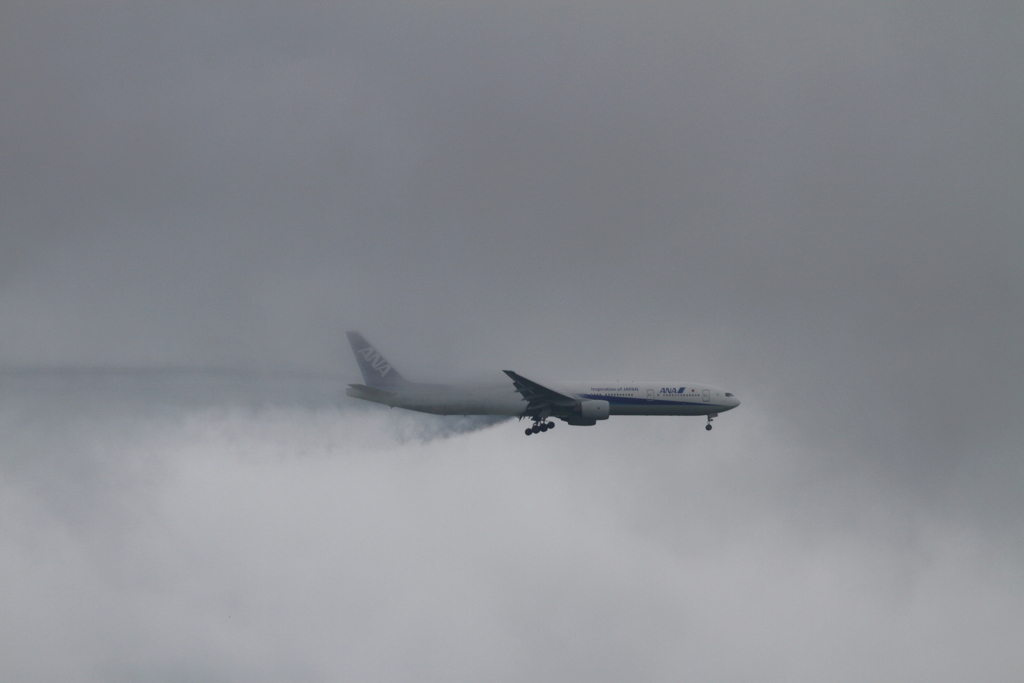 B777-300