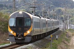 8600系