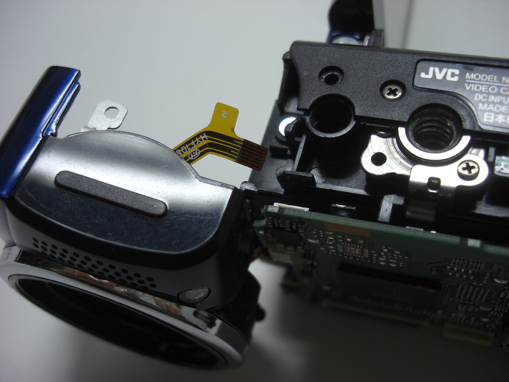 フレキの取り外し