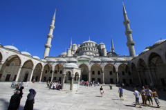 Sultanahmet Camii (Blue Mosque)①