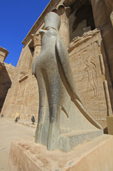 The Temple of Horus at Edfu③