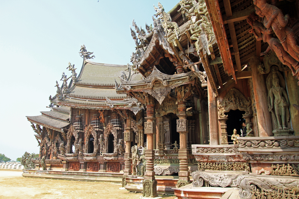 The Sanctuary of Truth③