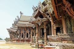 The Sanctuary of Truth③