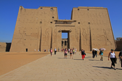 The Temple of Horus at Edfu⑤