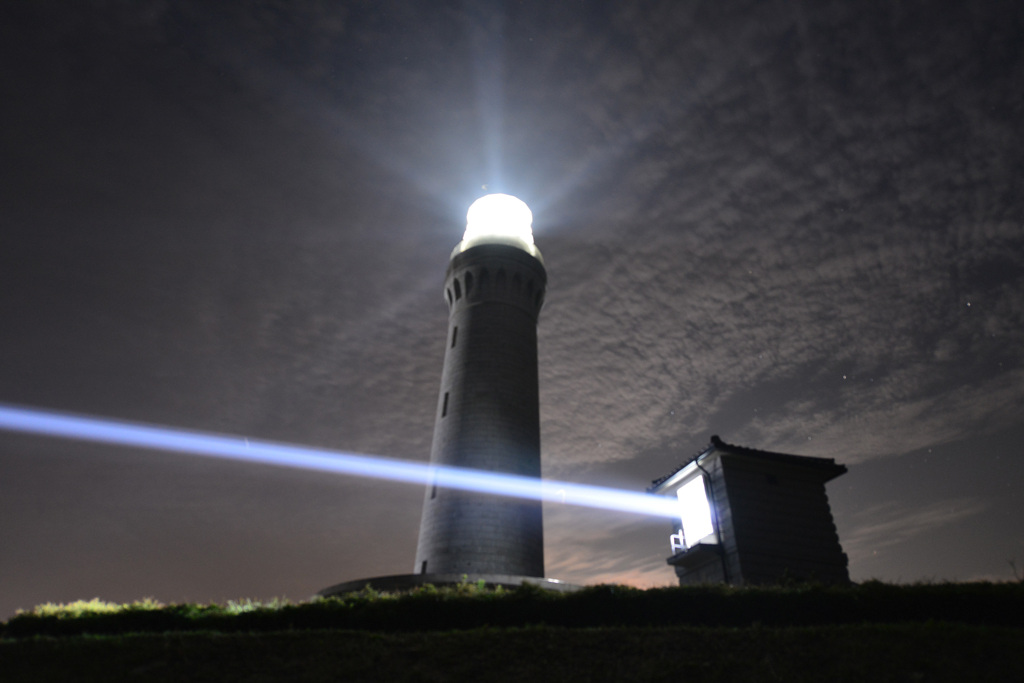 Beacons of Light 6