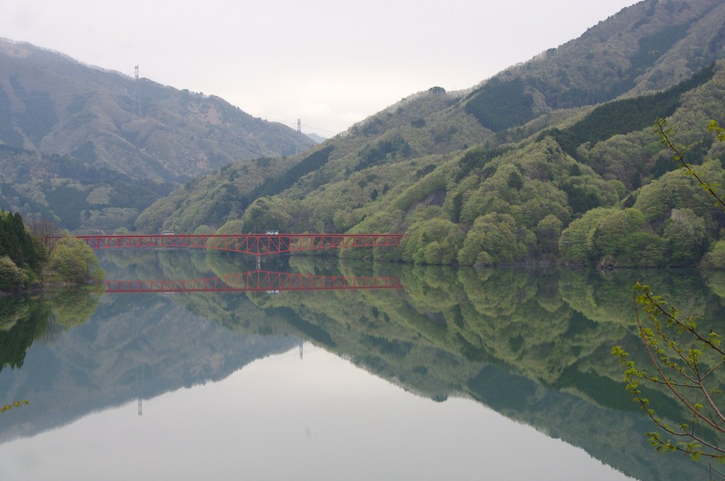 湖畔